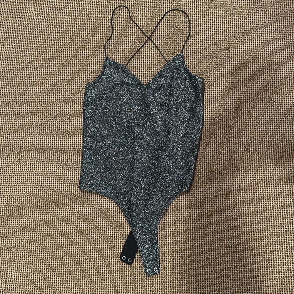 House of Harlow black background sound luresx sexy bodysuit size small